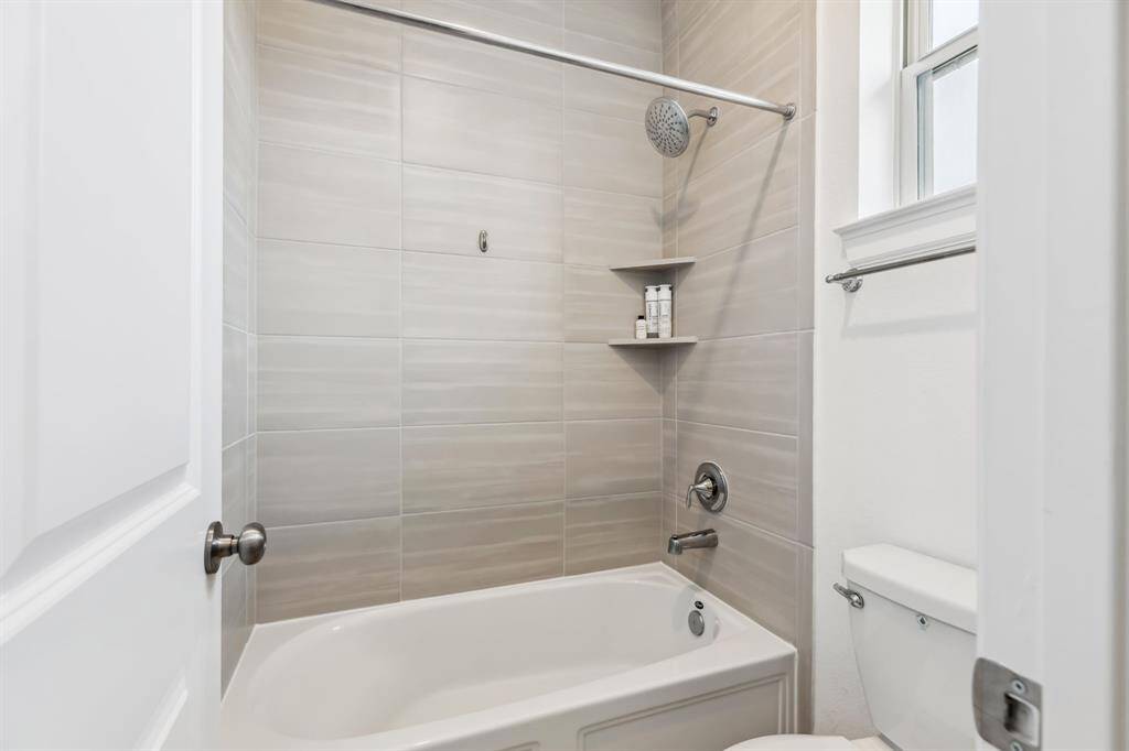 View of big bathroom.
