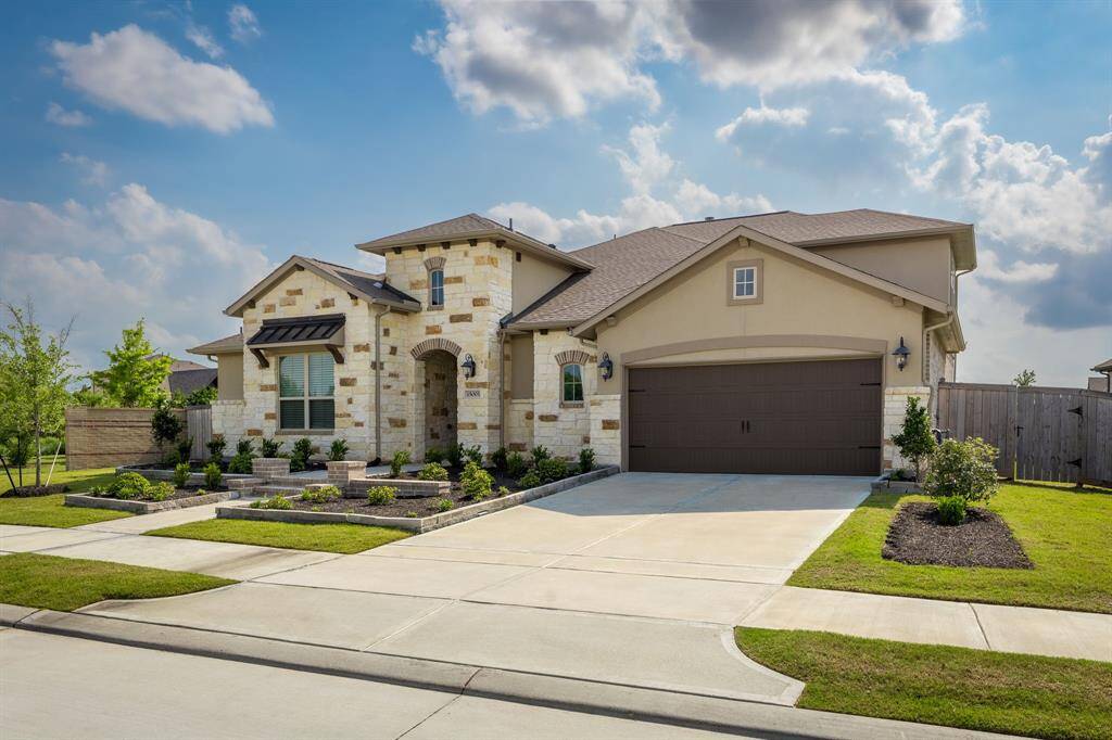 One more look at your new home.