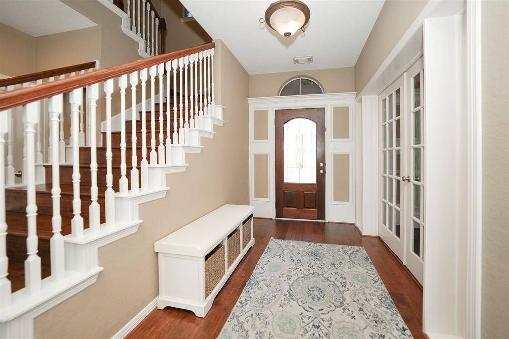 Entry way
