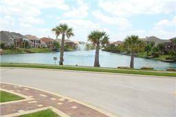 Enjoy breathtaking lakefront views from your front room.