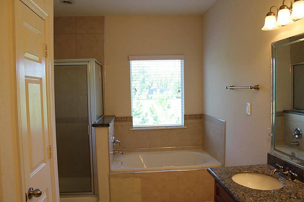 LARGE MASTER BATH, SEPARATE SHOWER AND TUB