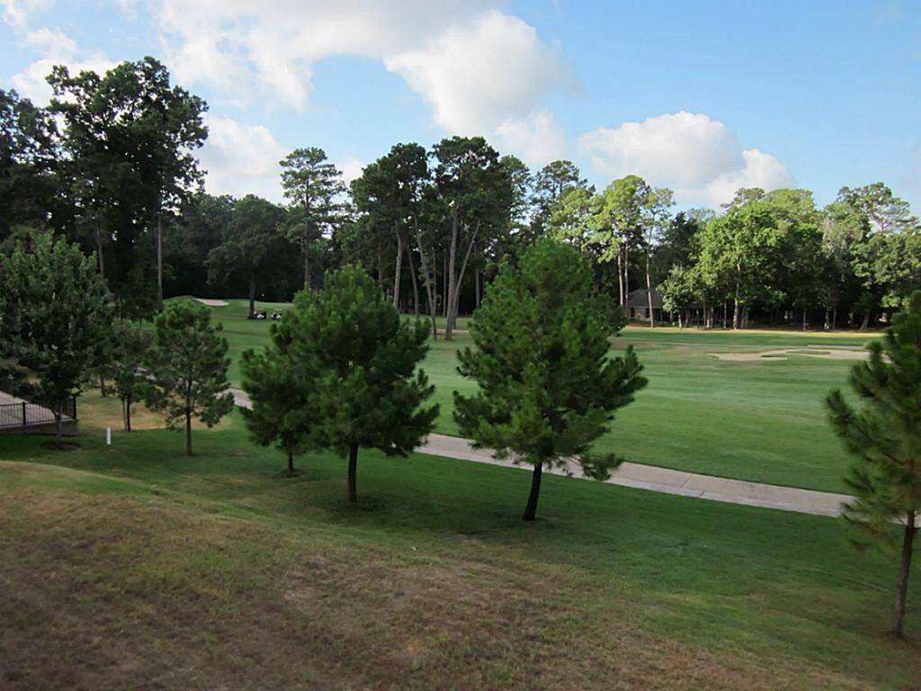 AMAZING GOLF VIEWS