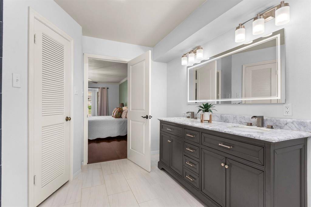 Do not get distracted by the gorgeous double sinks and overlook the double walk-in closets in the primary suite!