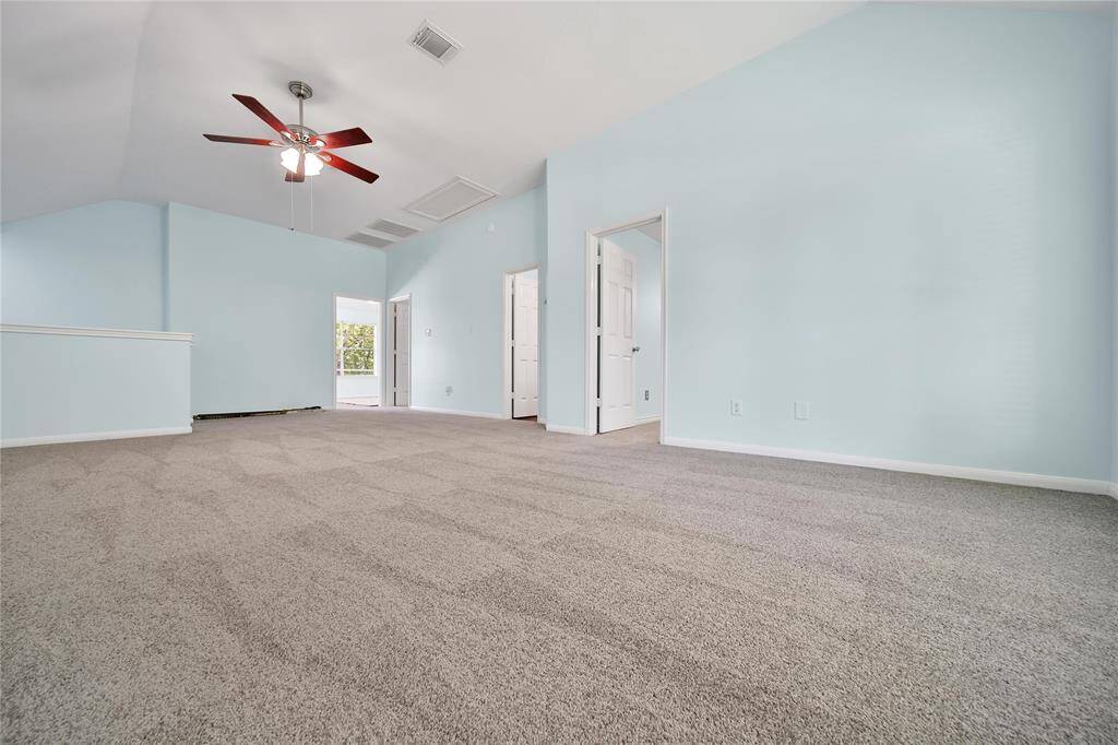 Gameroom - upstairs