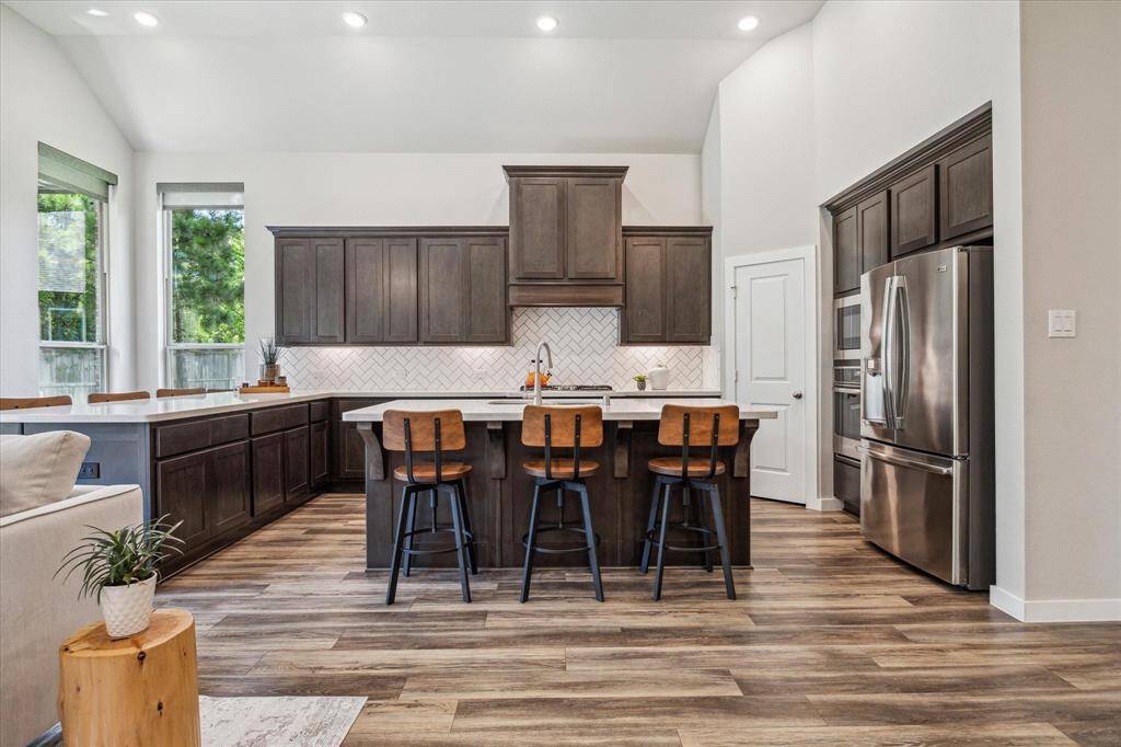Counter space galore! You will never run out of space!