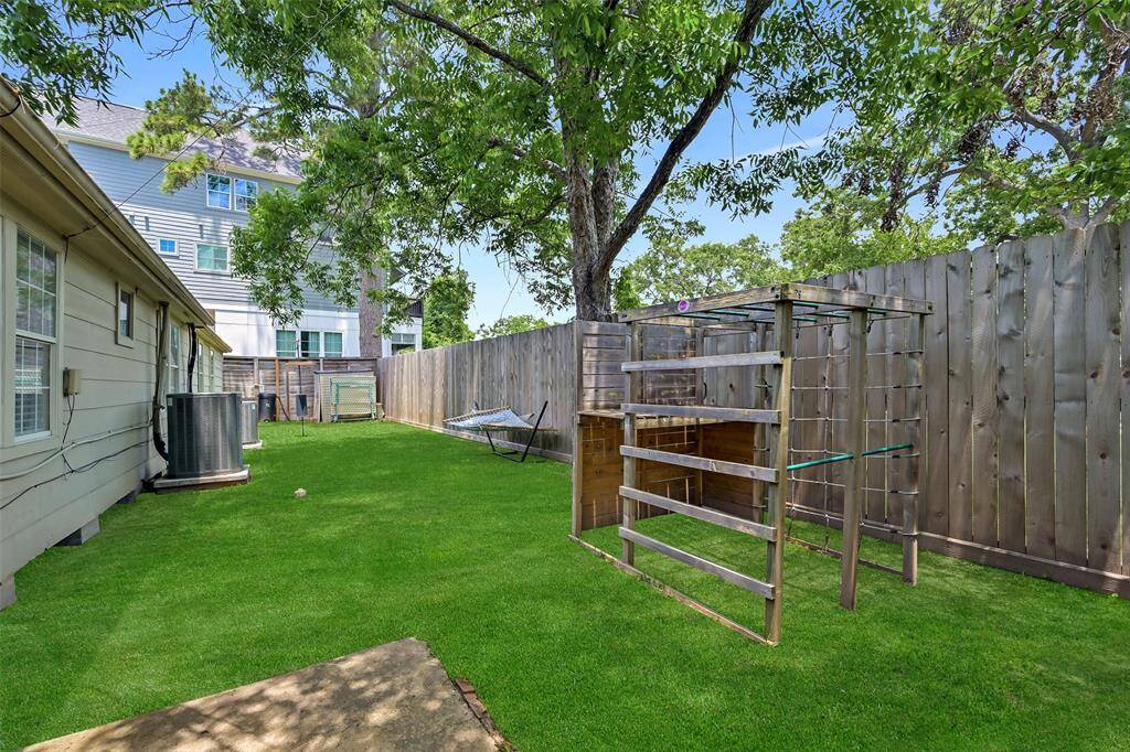 Ample yard space for kids, pets, & entertaining.