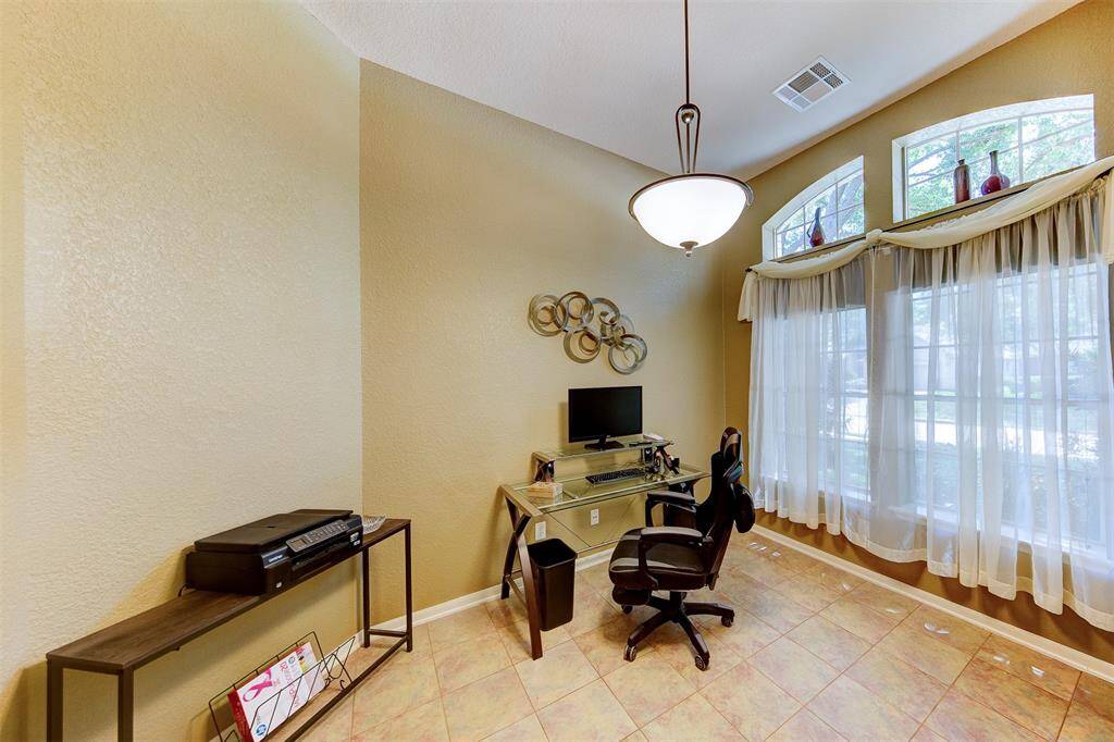 Office/Flex Space