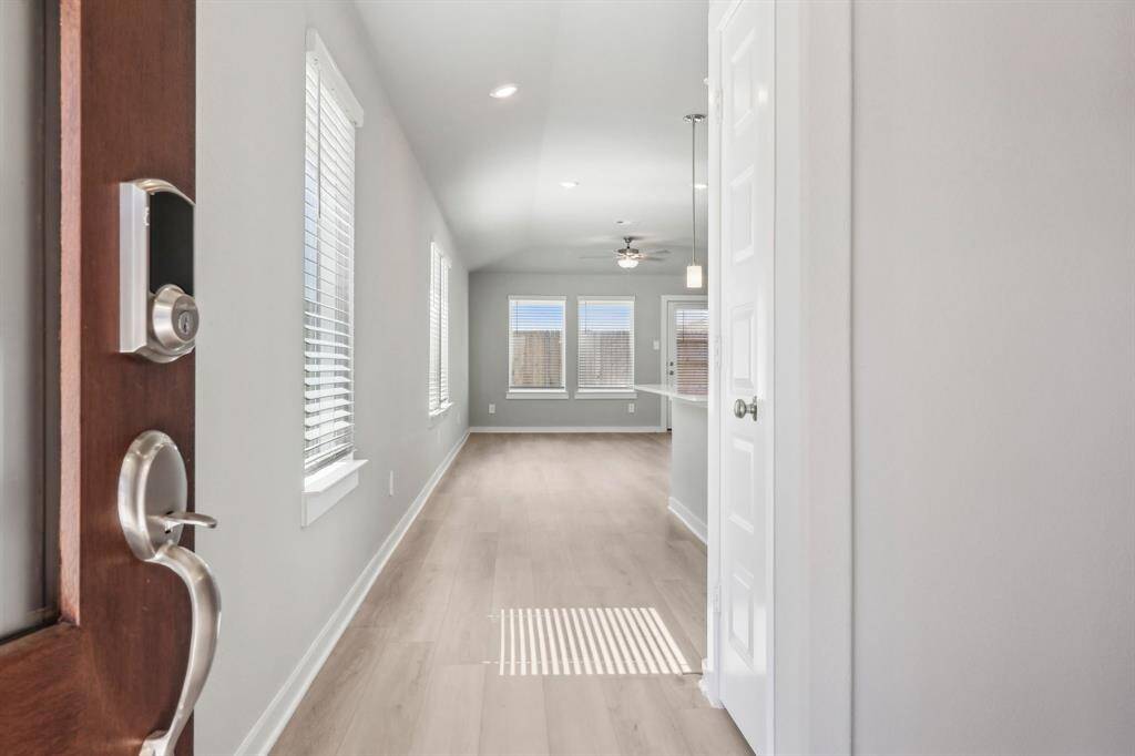 Photo is not of the actual home but is an inspirational photo of builder’s model home and may depict options, furnishings, and/or decorator features that are not included.