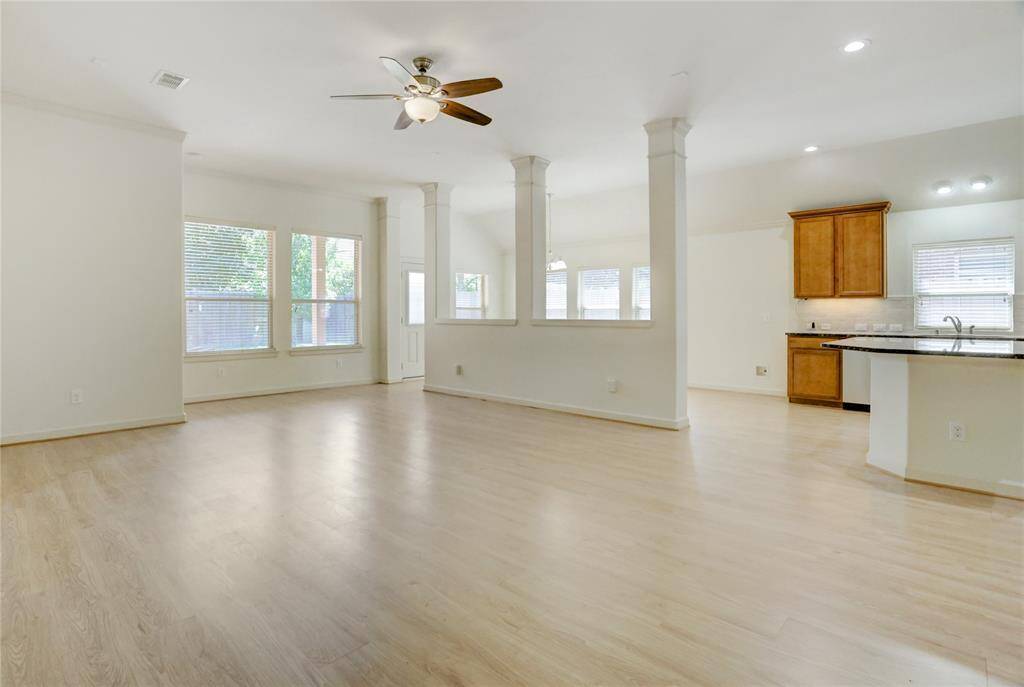 Open floorplan checks the box!