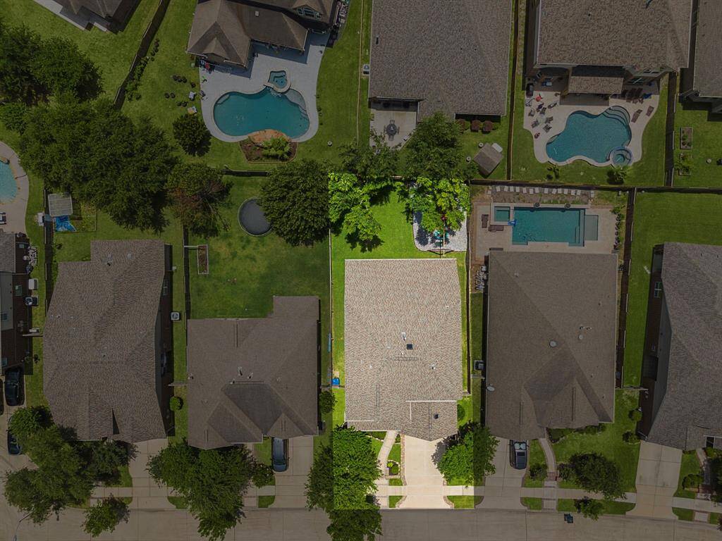 Highlighted view of the home from above. New roof 2021