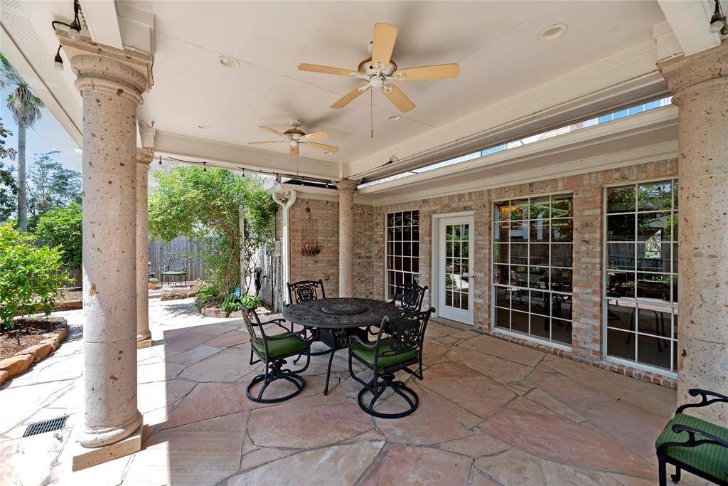 Alternate view of the covered patio.