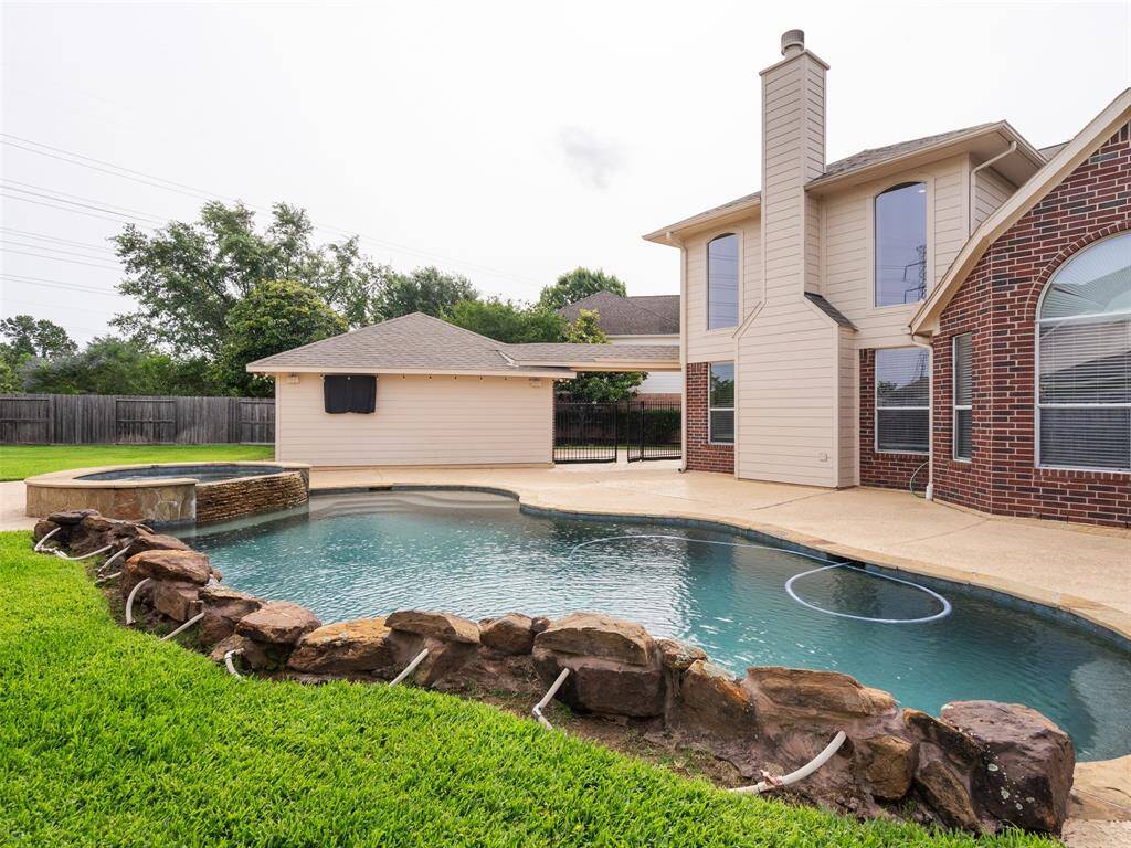 Property Image 40