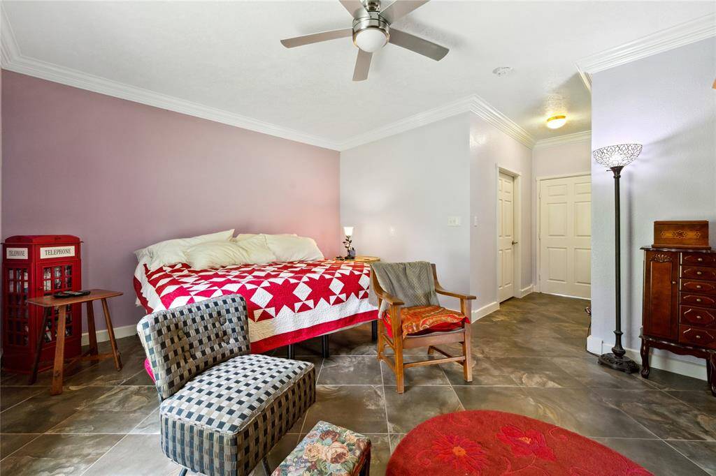 Owner's bedroom