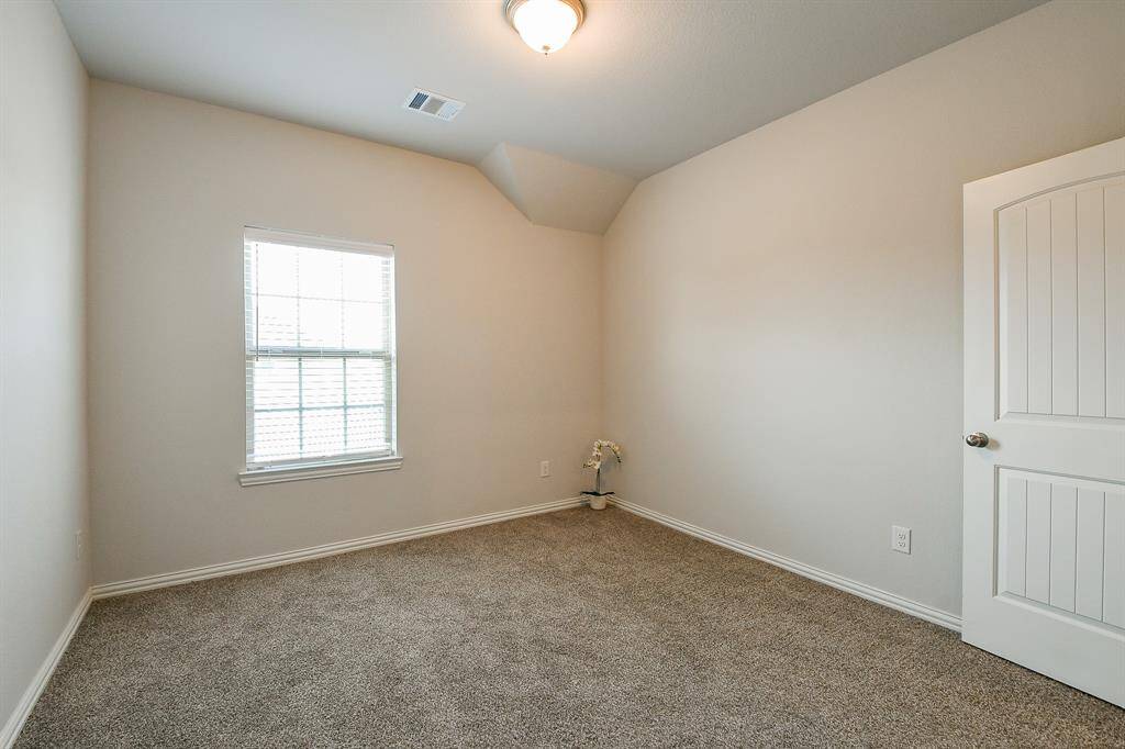 5TH BEDROOM