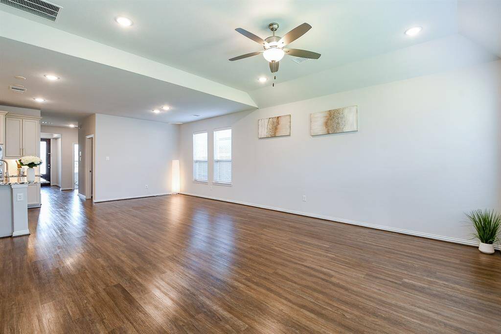 VIEW OF THE FRONT ENTRANCE FROM LIVING ROOM