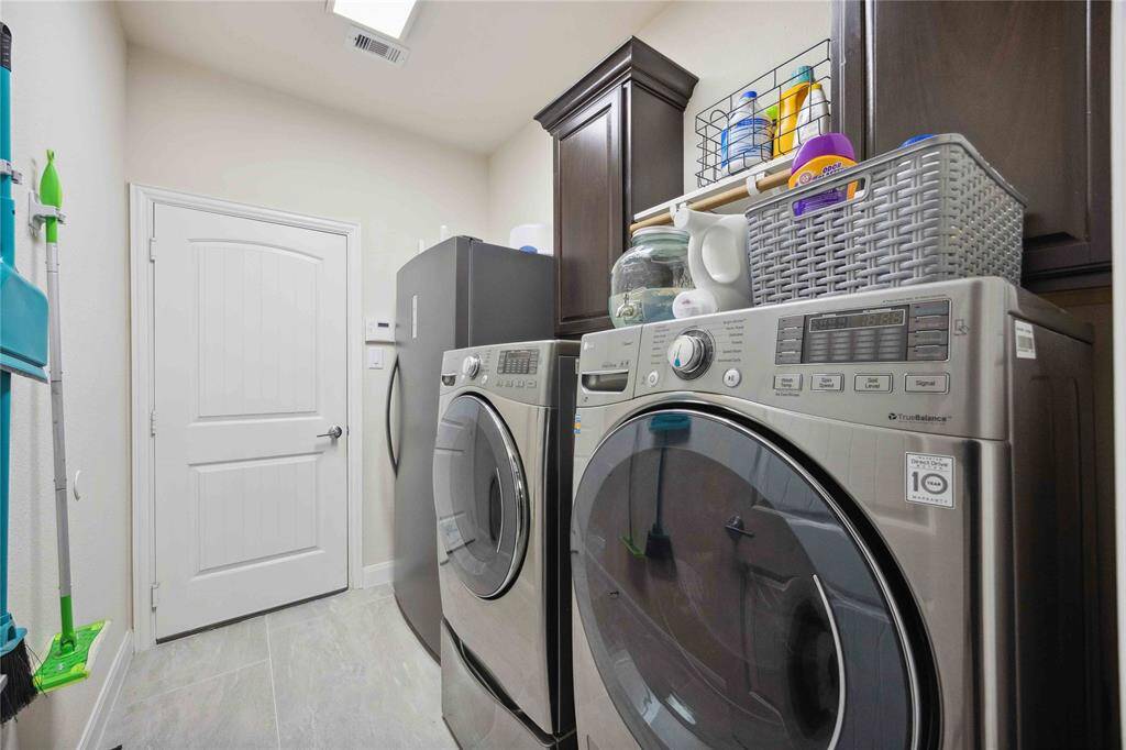 Large utility room