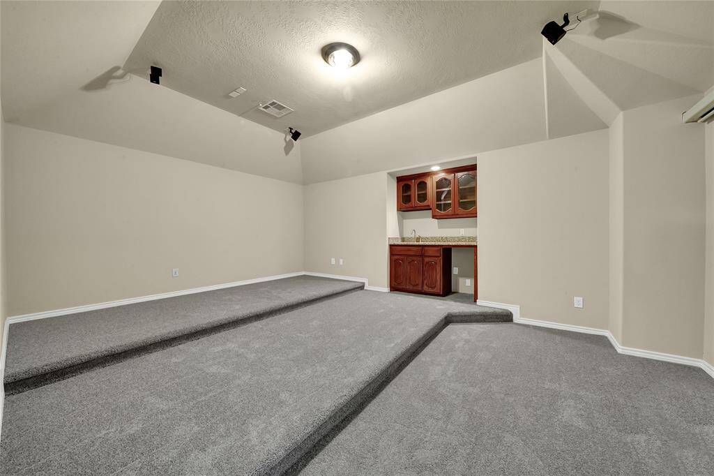 Media room w/ wetbar