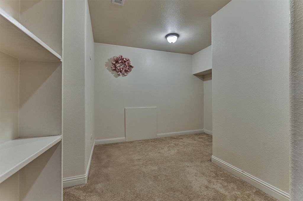 Closet/ storage room