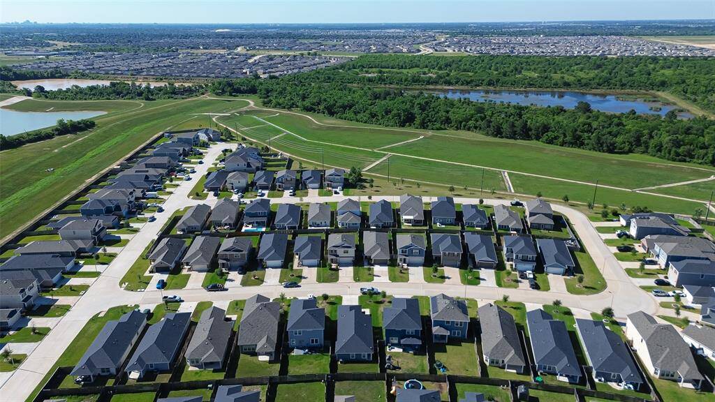 Minutes away from major shopping and retail areas