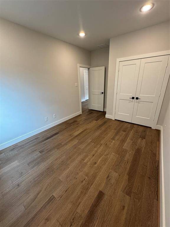 Secondary bedroom