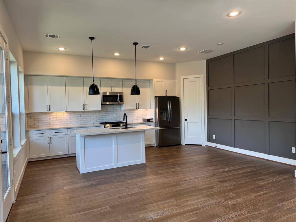 Open floor plan for easy gathering