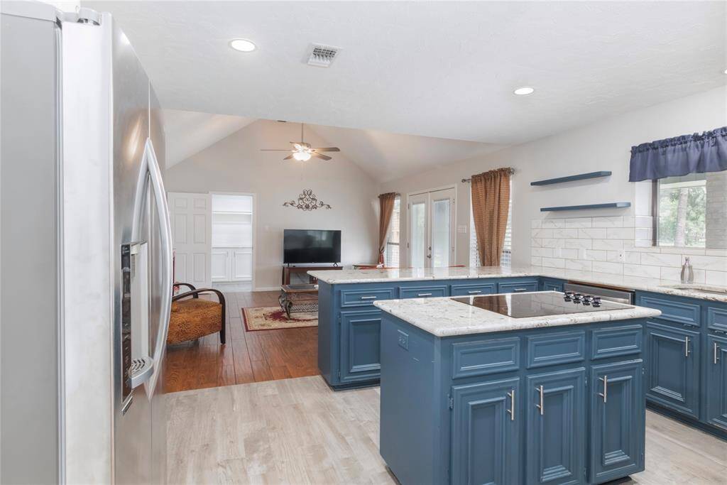 Kitchen 1