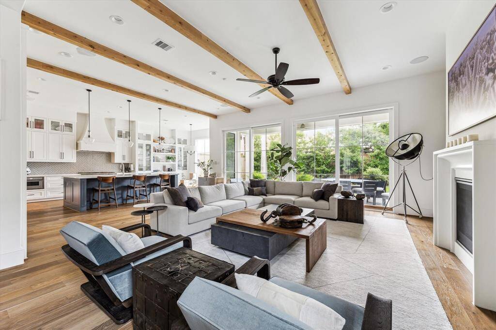Breakfast Nook For Dining or Play Area For The Kiddos.