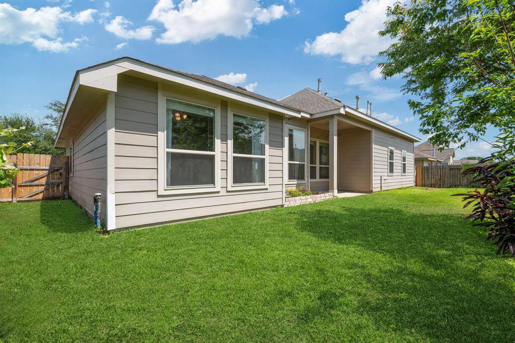 Don't miss your chance t view this charming home today!