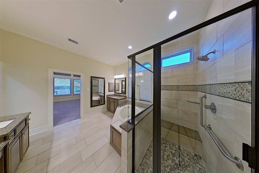 Primary bath showing 2nd vanity on left