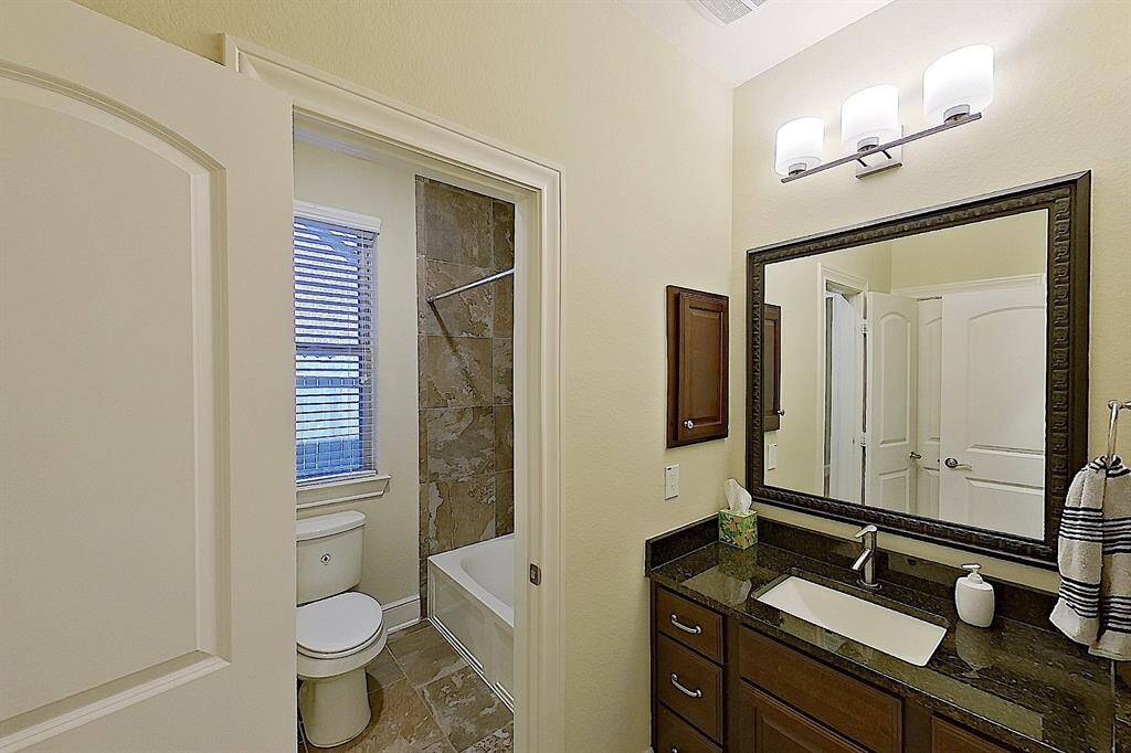 Combo powder and 4th full bath for bedrooms 3 and 4