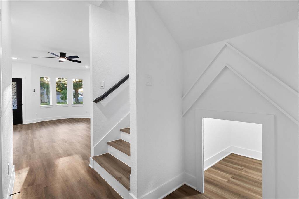 Where your furry friend also has a place to call home :)