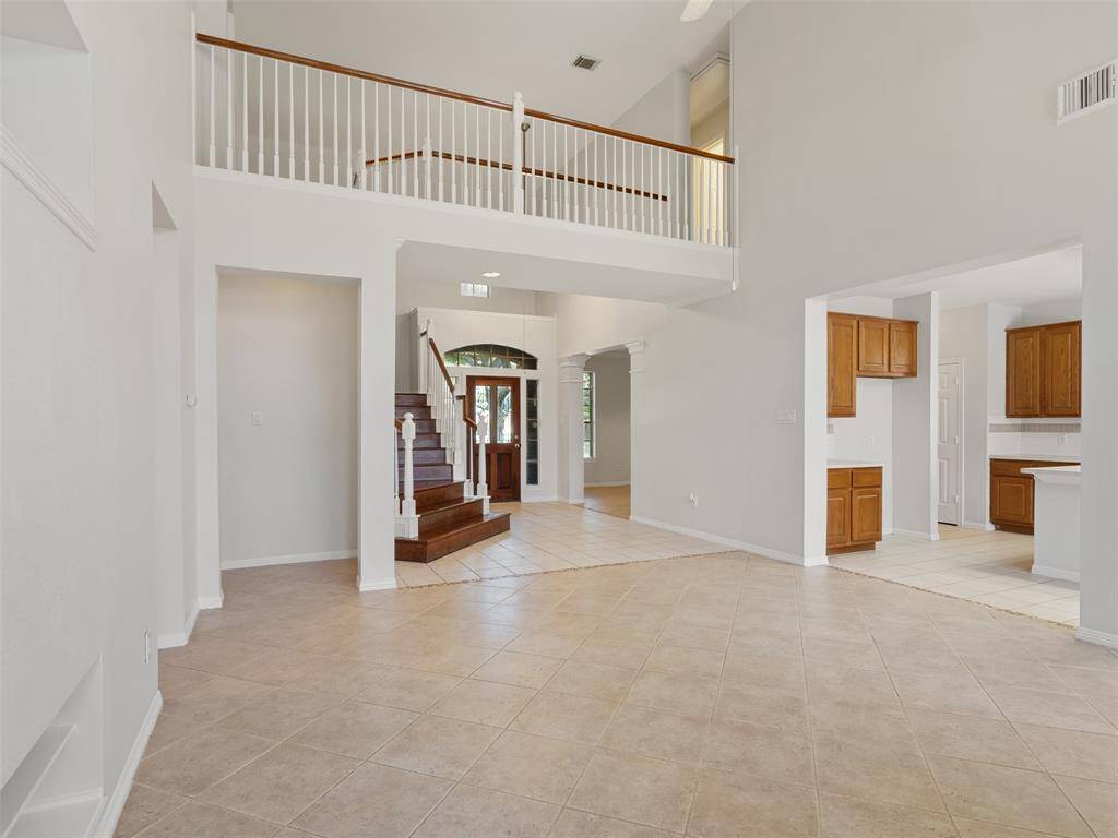 Love the Vaulted Ceilings