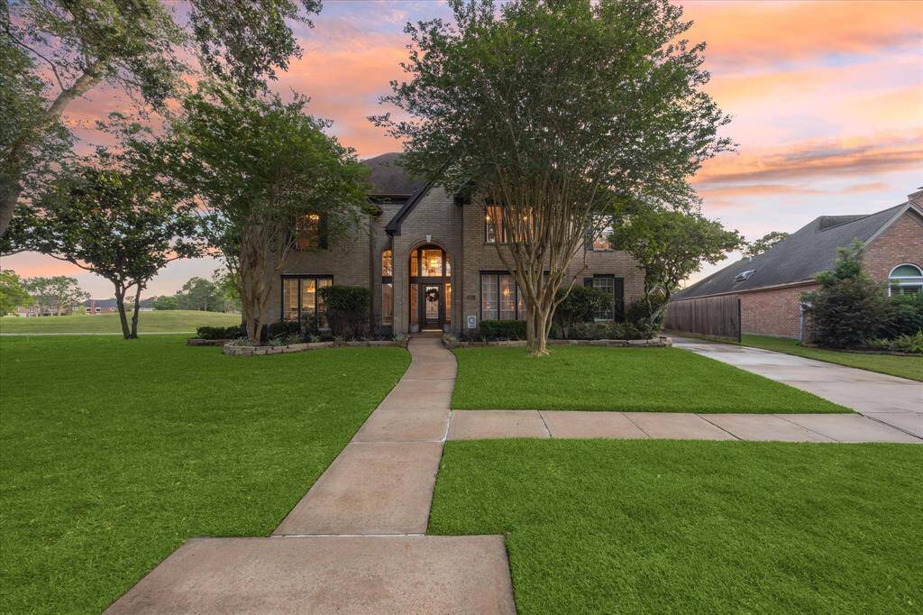 Quite the curb appeal!