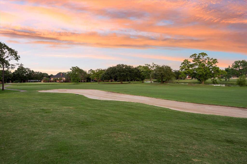 This home boasts stunning views of the lush golf course, offering a serene and picturesque setting right outside your door.