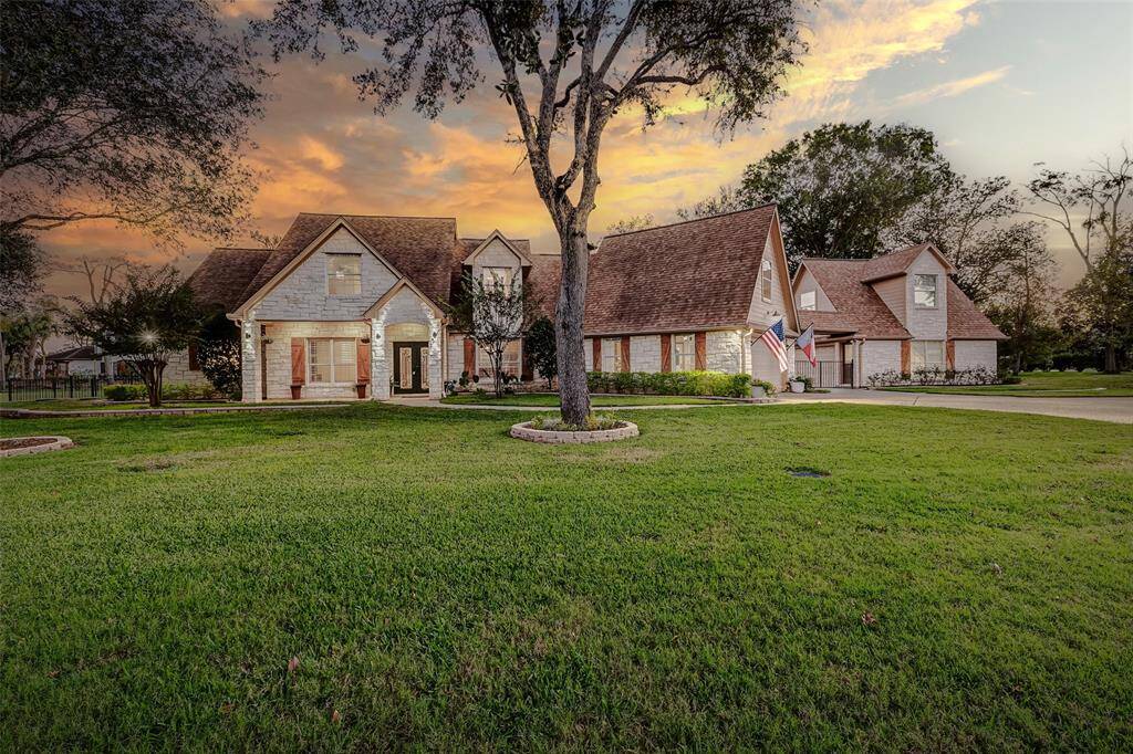 With over a half acre of space, you are able to retreat from the hustle and bustle of everyday life.
