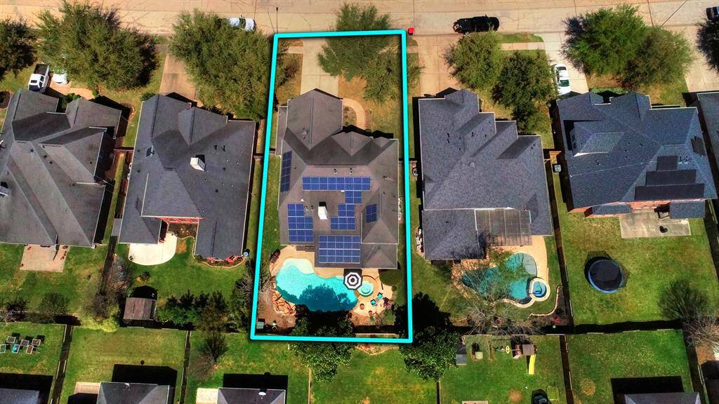 Welcome home to 28239 Daystrom Ln., located in the sought-after master-planned community of Firethorne and zoned to highly acclaimed KDISD schools. This stunning home sits on a spacious lot and features a private pool and spa, perfect for relaxing or entertaining. Additionally, the home is equipped with solar panels, offering energy efficiency and cost savings.