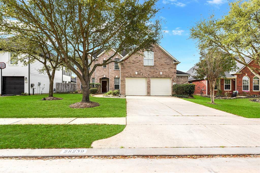 The master-planned community of Firethorne offers an exceptional lifestyle with top-tier amenities, including a splash pad, multiple pools, and scenic walking trails. Plus, with an elementary school located within the community, residents enjoy added convenience and a strong sense of community.