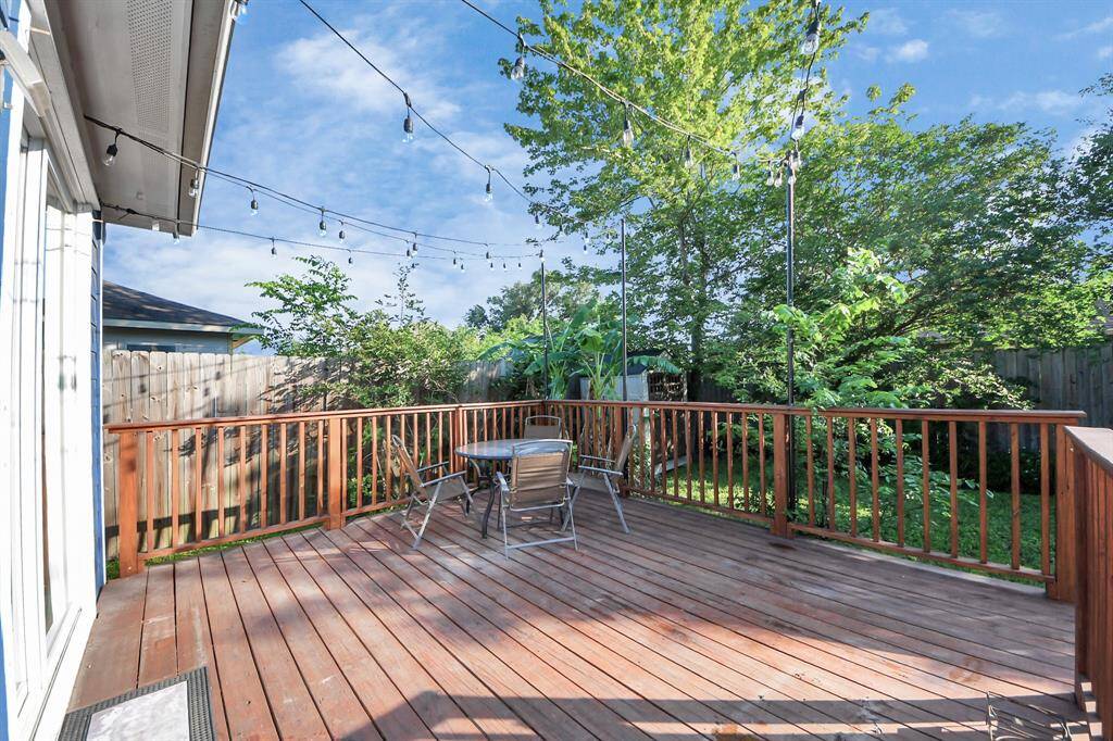 Enjoy sunrise and sunset views from the perfect perch—enhanced by ambient lighting that sets the tone for tranquil mornings and evenings.