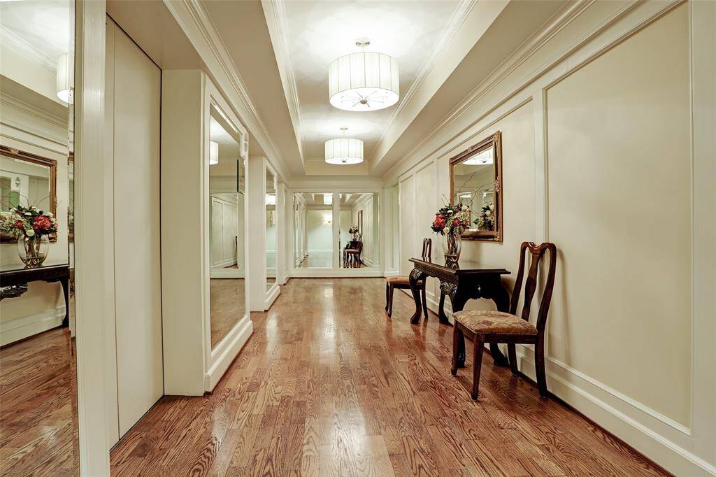 Elevator Lobby on floors with 3 passenger elevators and 1 freight elevator.