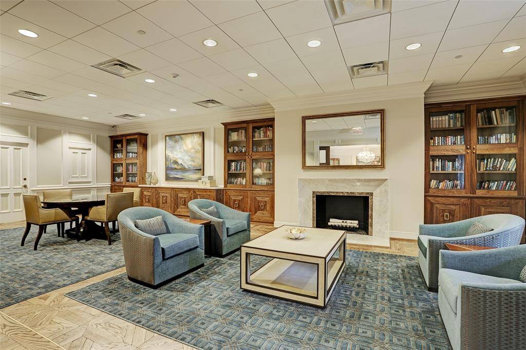Resident Library & Living Area. Can be reserved for private meetings/functions.