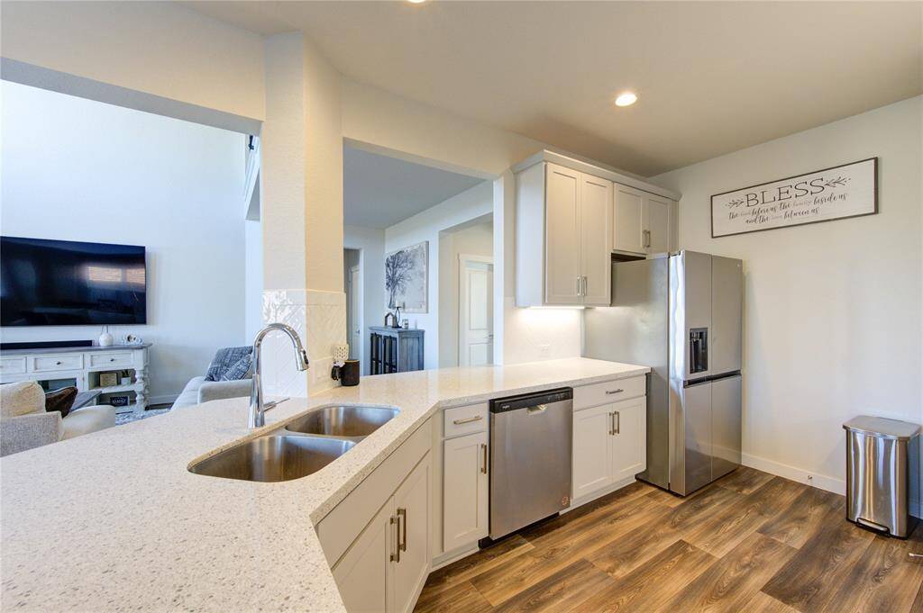 Upgraded granite countertops