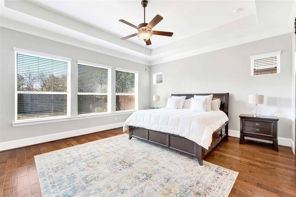 Elevated tray ceilings in primary bedroom