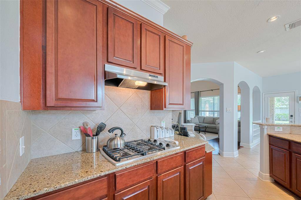 This kitchen is cooking with GAS!