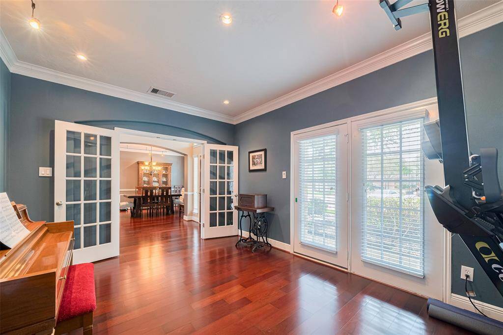 Private study with additional access to front porch