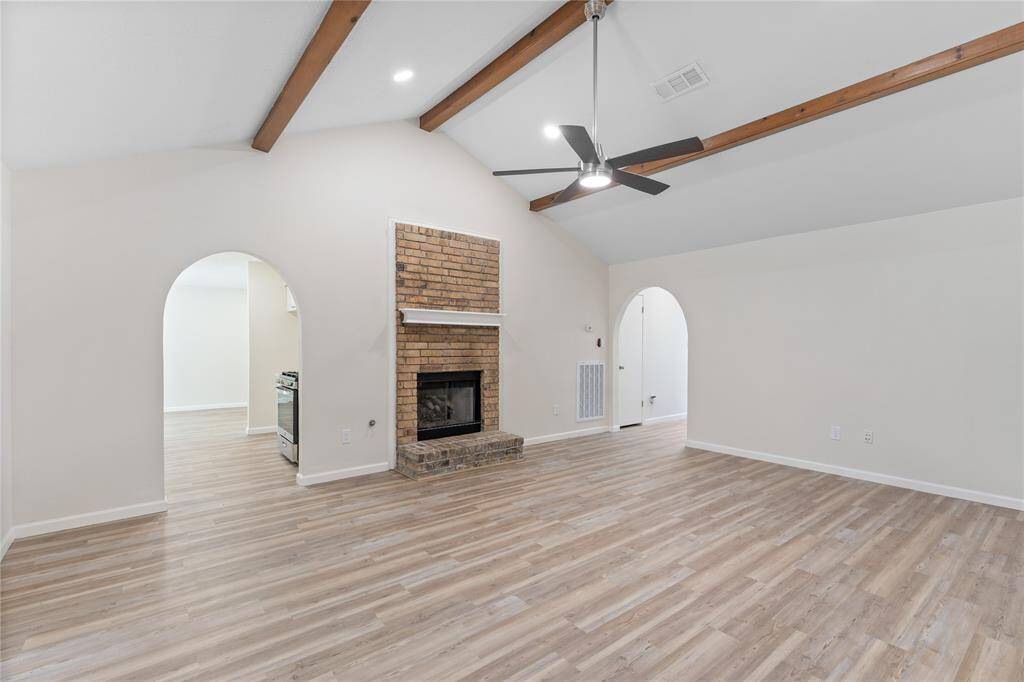 Vaulted ceilings.