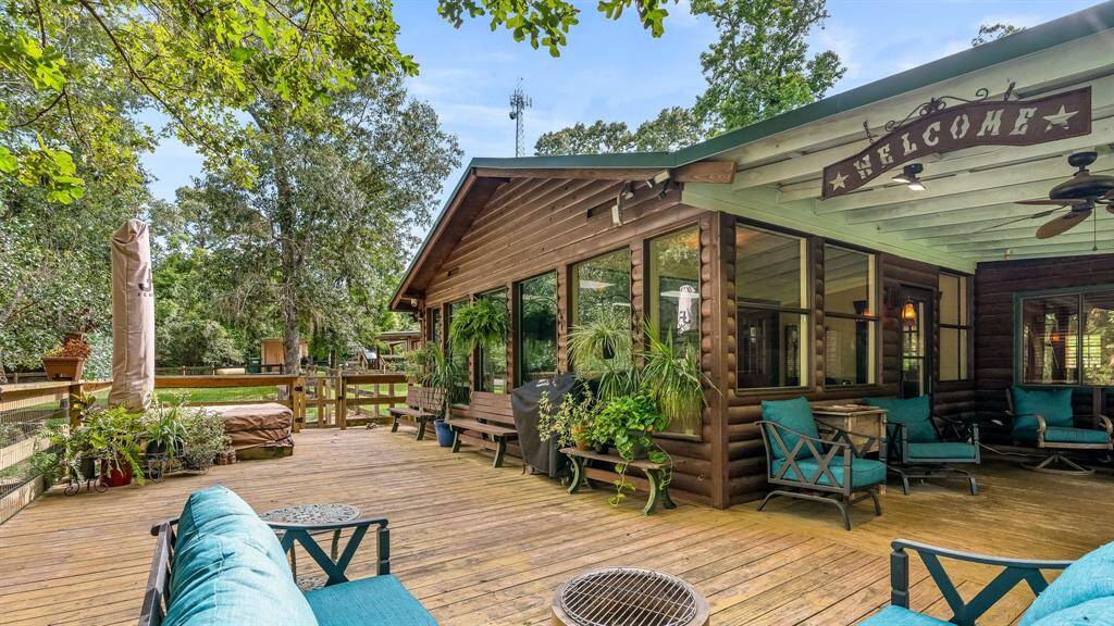 Oversized cover deck