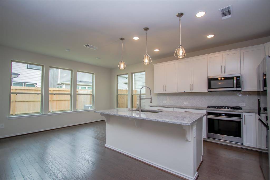 Island Kitchen