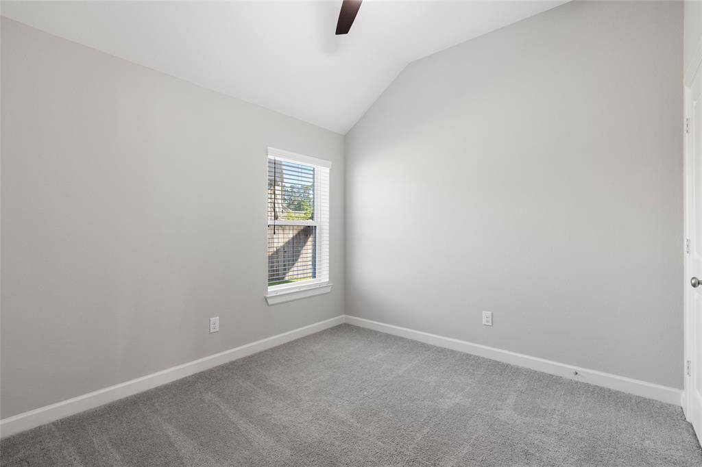 Soft lighting, peaceful vibes, and a subtle aura of ‘please don’t move in.