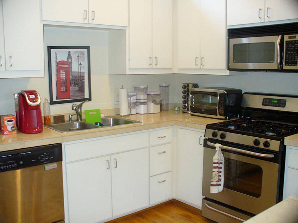 Gas stove for gourmet cooks