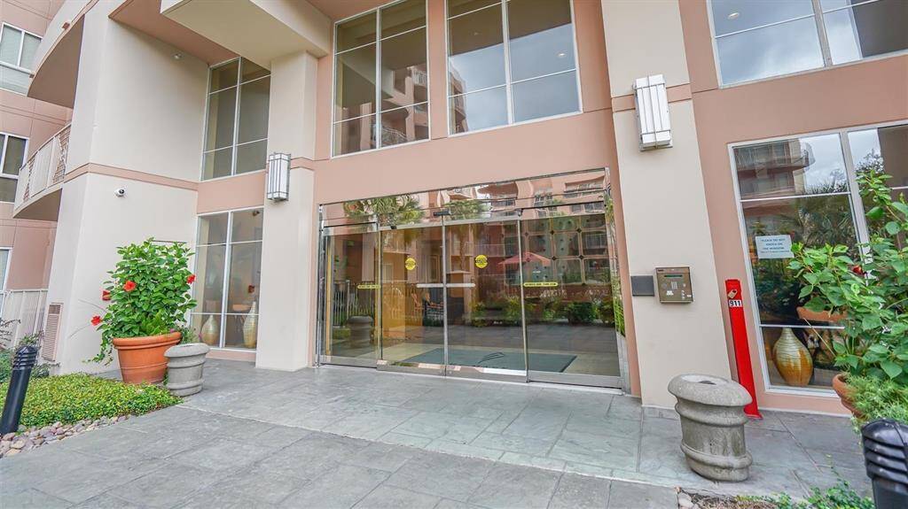 Building Doorway